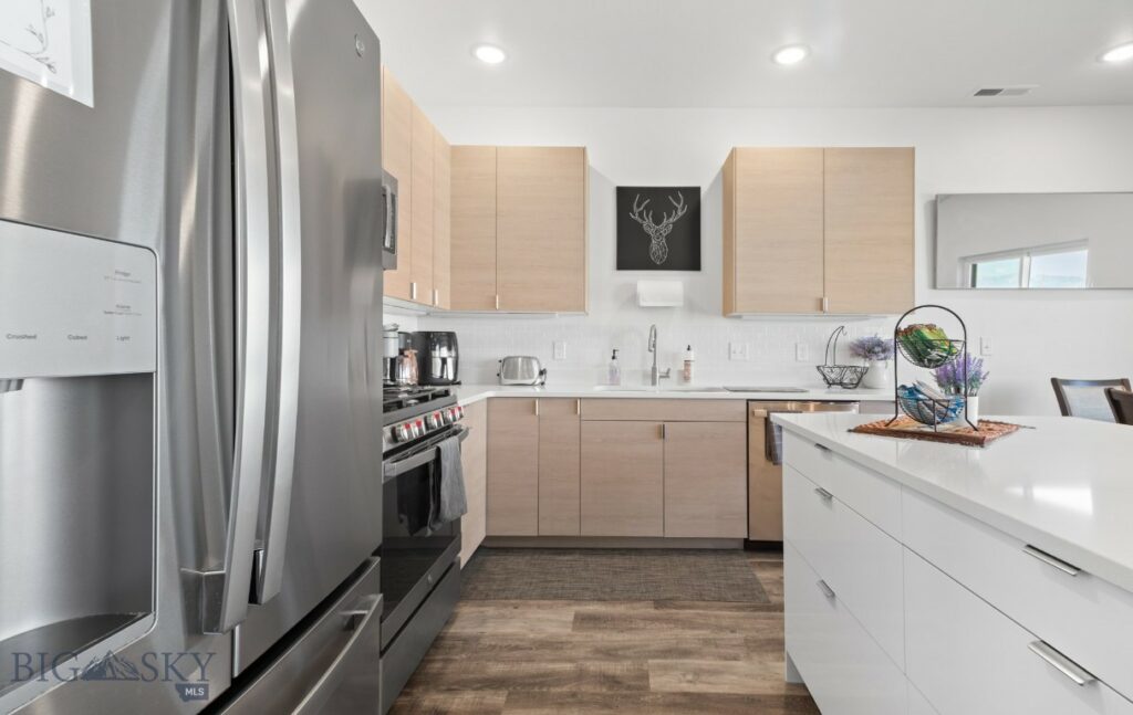 247 New Ventures Drive, Bozeman MT 59718