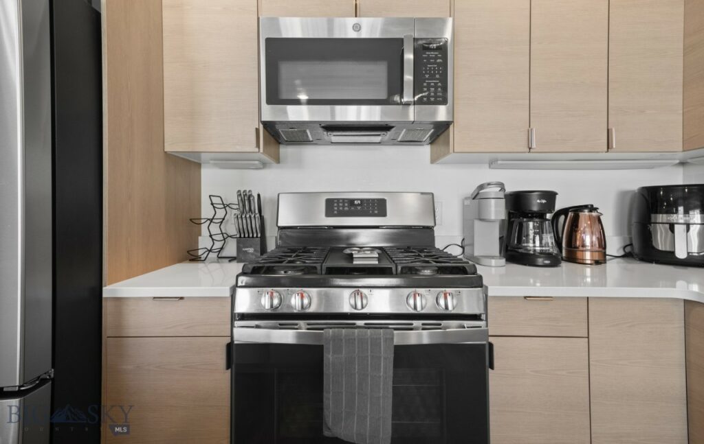 247 New Ventures Drive, Bozeman MT 59718