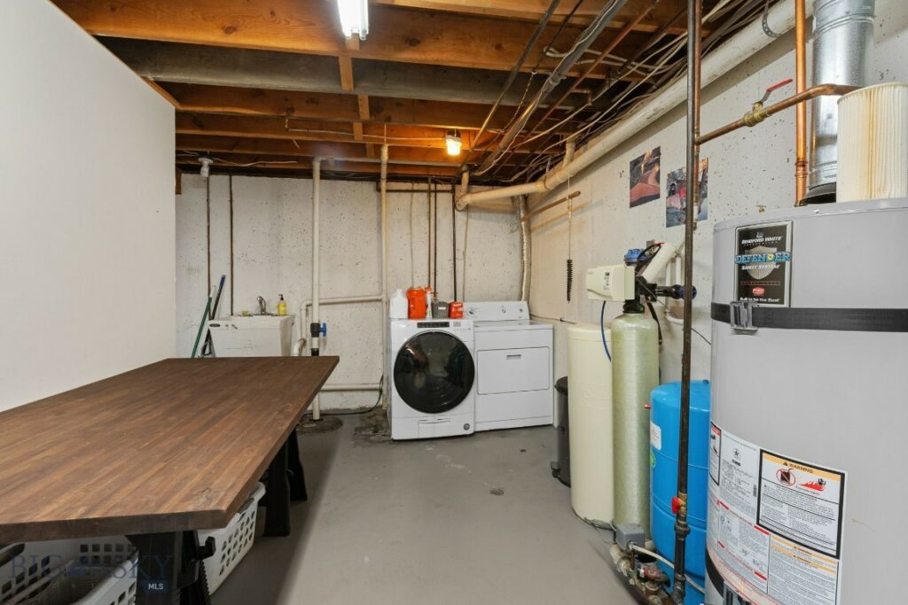 25 Big Chief Trail, Bozeman MT 59718
