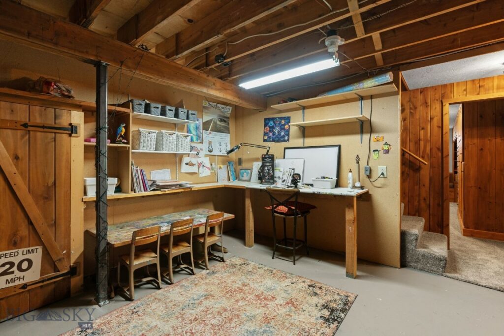 25 Big Chief Trail, Bozeman MT 59718