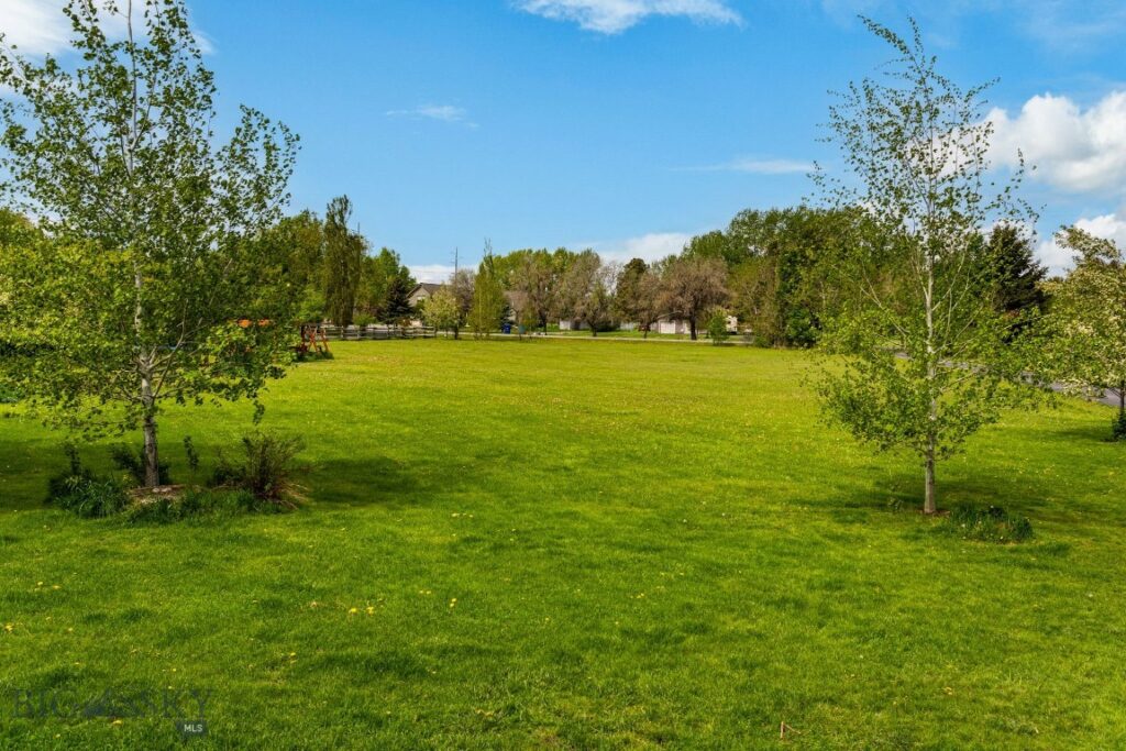 25 Big Chief Trail, Bozeman MT 59718