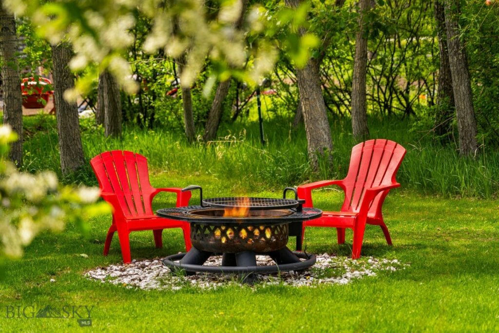 25 Big Chief Trail, Bozeman MT 59718