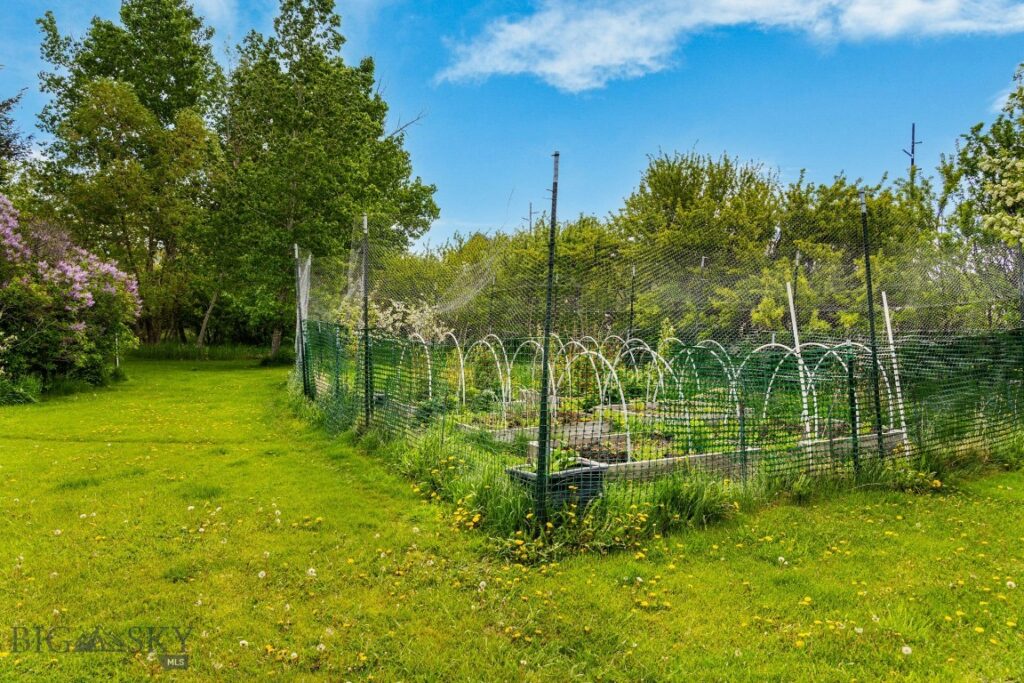 25 Big Chief Trail, Bozeman MT 59718