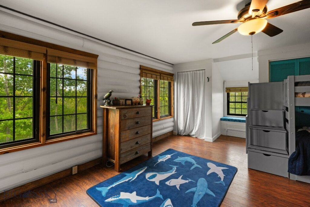 25 Big Chief Trail, Bozeman MT 59718