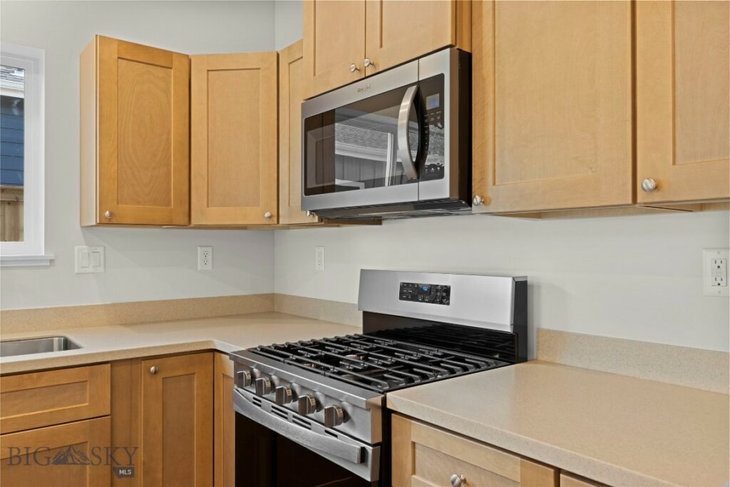 25 N Reliance Ave, Bozeman MT 59718
