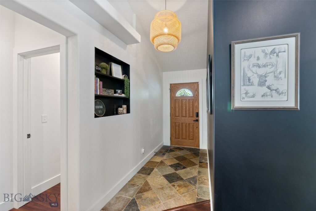 25 W Dooley Lane, Belgrade MT 59714