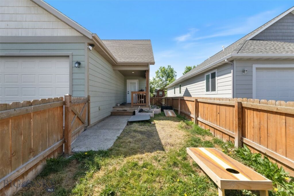 25 W Dooley Lane, Belgrade MT 59714