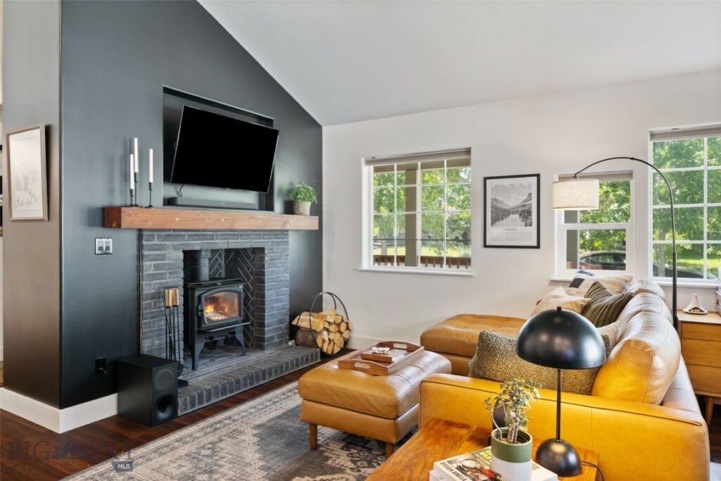 25 W Dooley Lane, Belgrade MT 59714