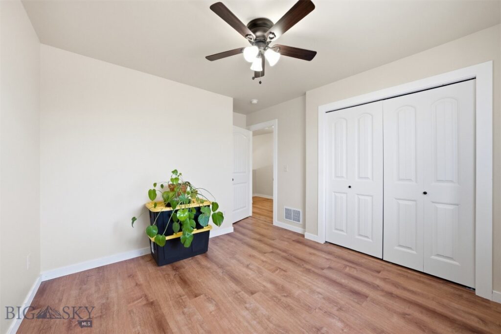 250 Jackson Lane, Belgrade MT 59714