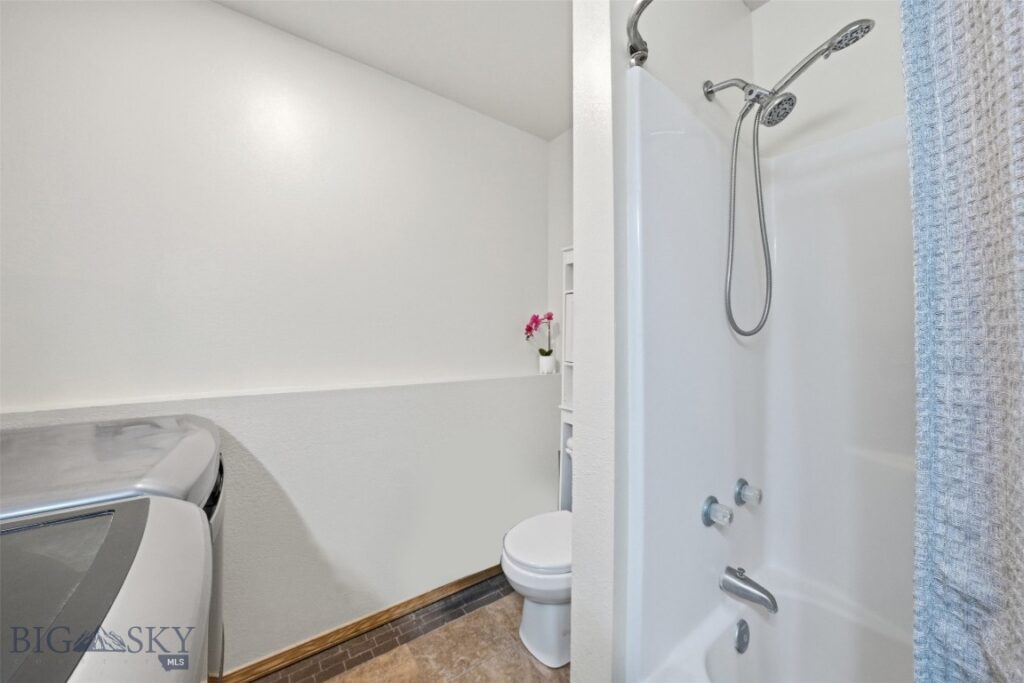 250 Jackson Lane, Belgrade MT 59714