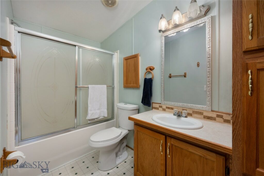250 Hereford Drive, Belgrade MT 59714