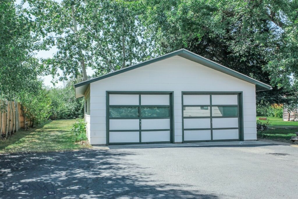 2500 W Babcock, Bozeman MT 59718