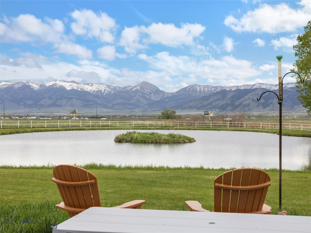 2501 E Cameron Bridge Road, Bozeman MT 59718