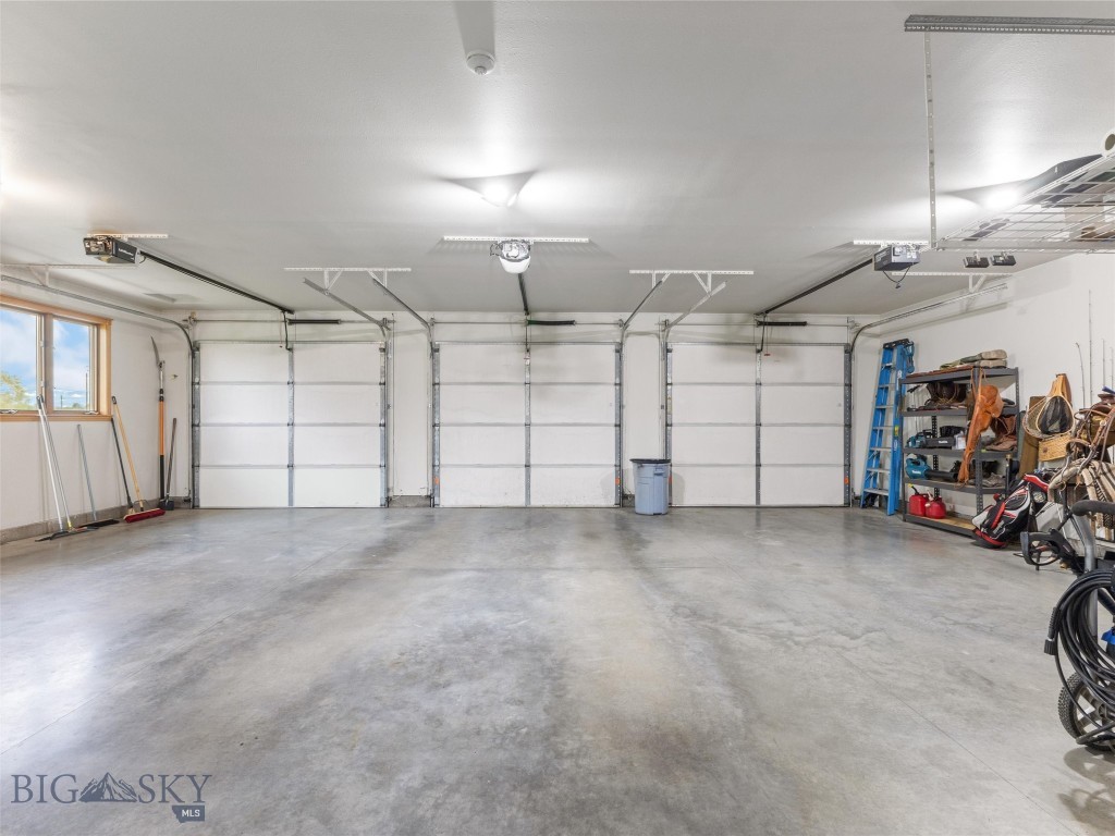 2501 E Cameron Bridge Road, Bozeman MT 59718
