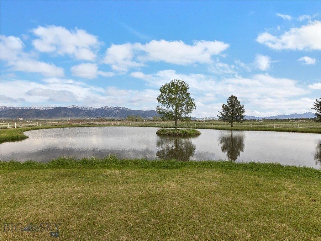 2501 E Cameron Bridge Road, Bozeman MT 59718