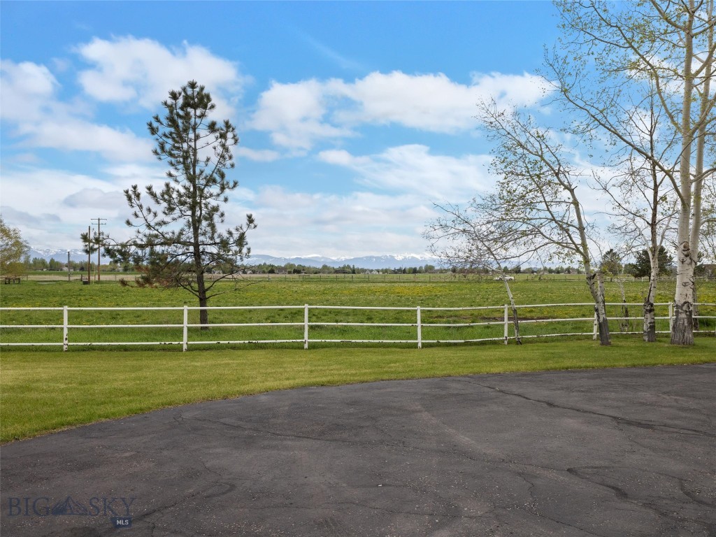 2501 E Cameron Bridge Road, Bozeman MT 59718
