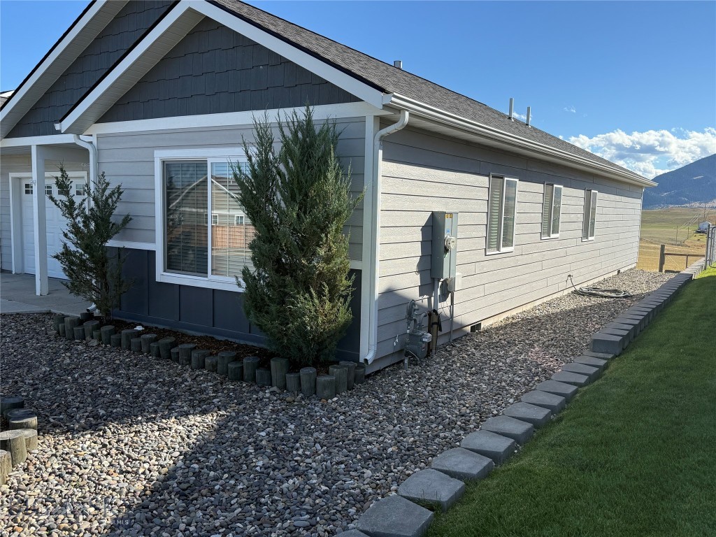 2511 Sun Avenue, Livingston MT 59047