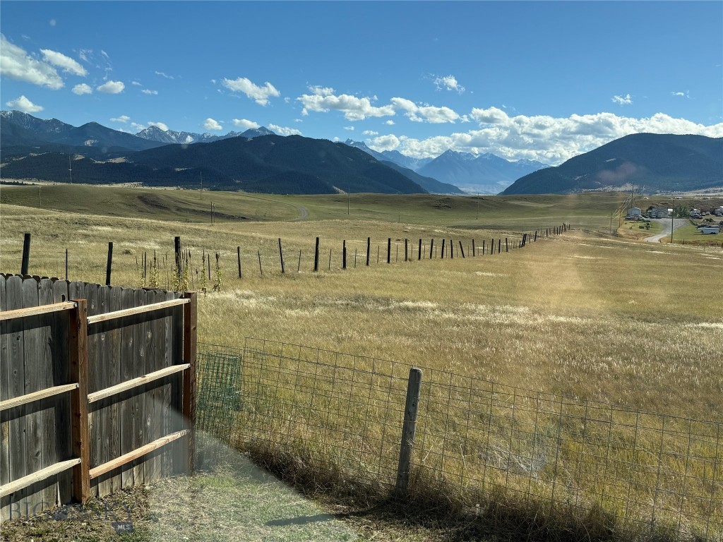 2511 Sun Avenue, Livingston MT 59047