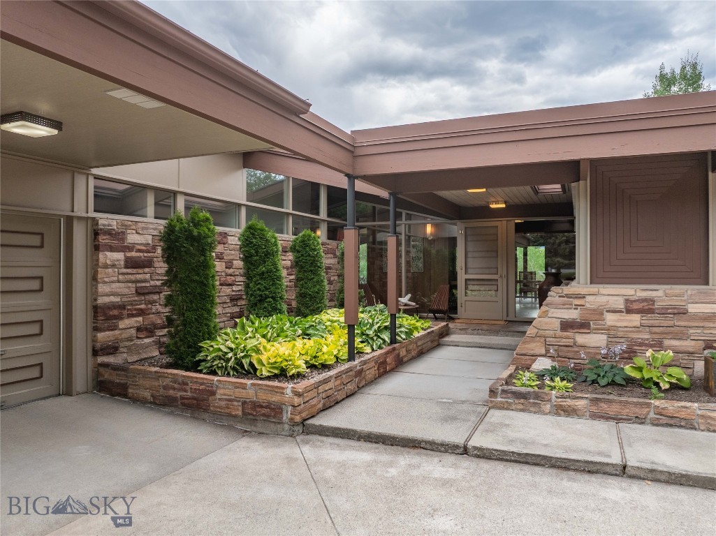 2516 Spring Creek Drive, Bozeman MT 59715