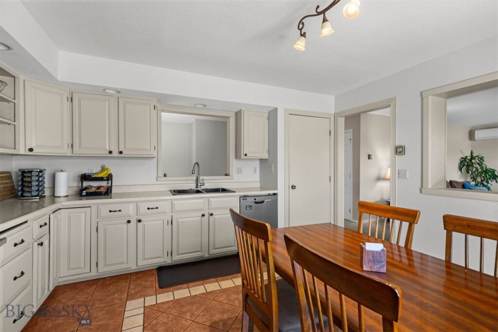 252 Cirque Drive, Bozeman MT 59718