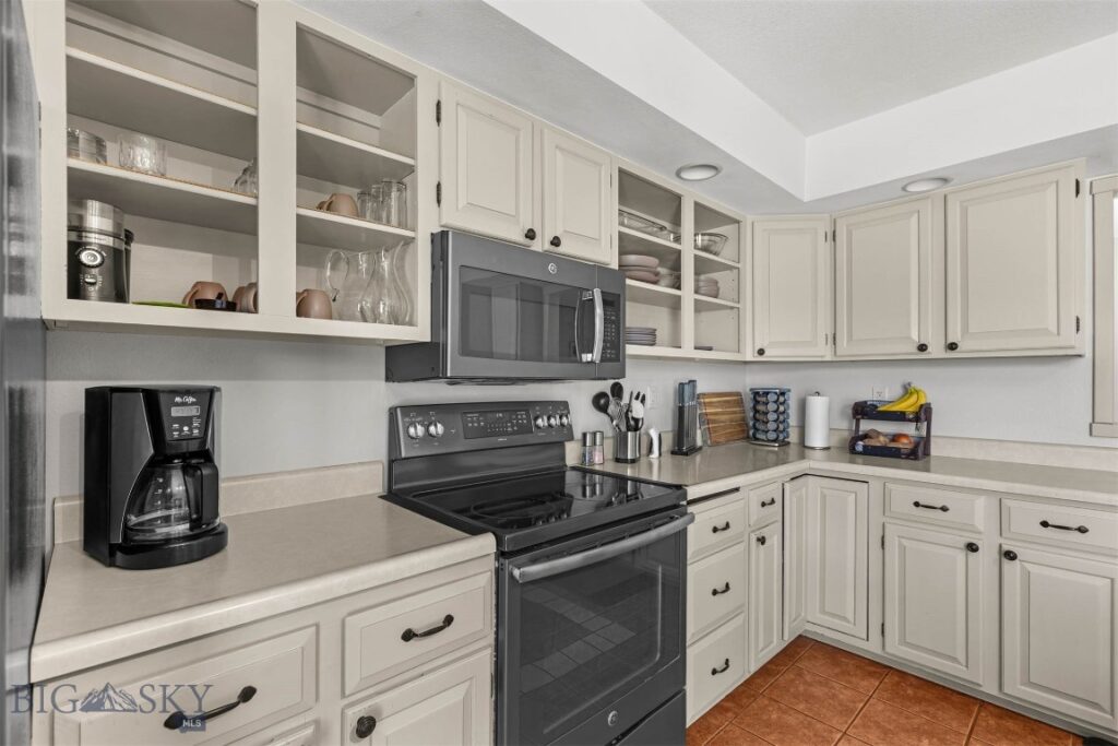 252 Cirque Drive, Bozeman MT 59718
