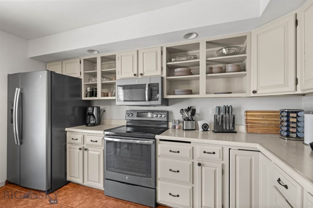 252 Cirque Drive, Bozeman MT 59718