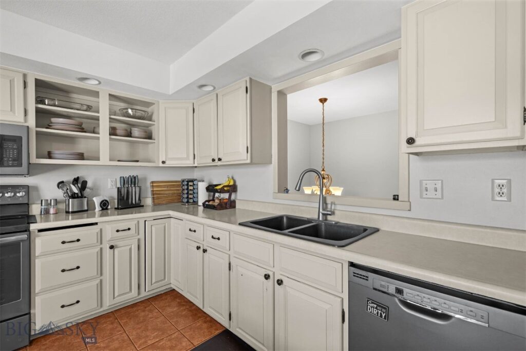 252 Cirque Drive, Bozeman MT 59718