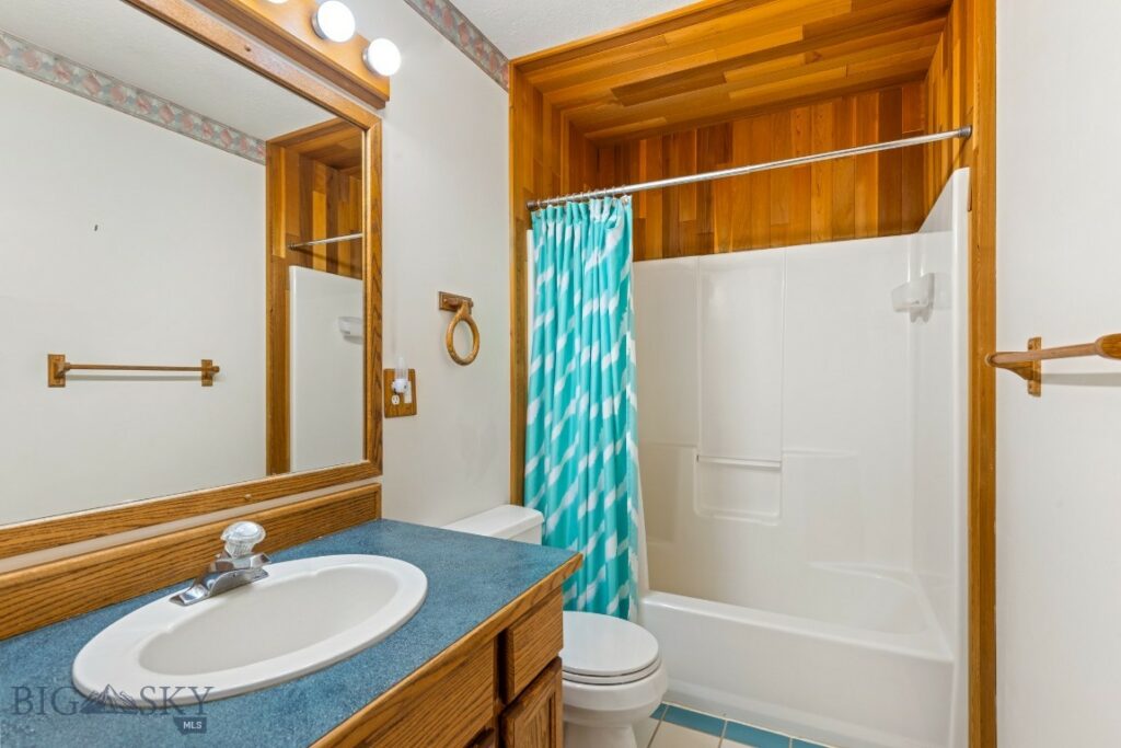 255 Painted Hills Rd, Bozeman MT 59715