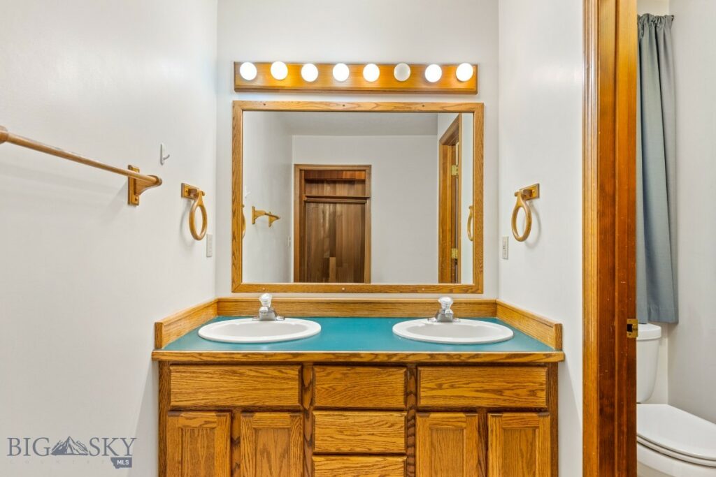 255 Painted Hills Rd, Bozeman MT 59715