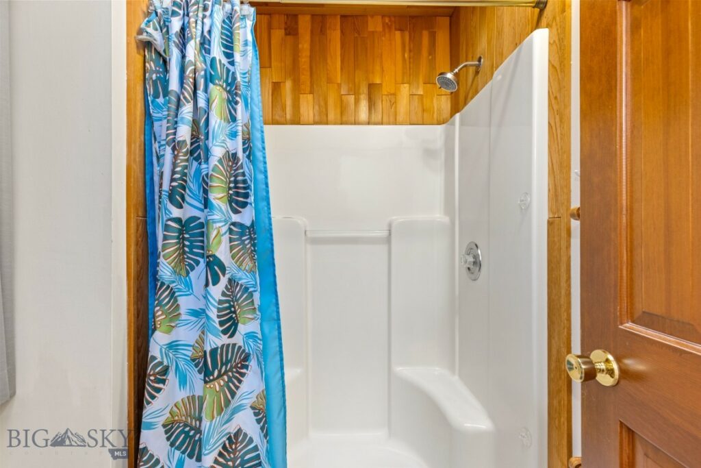 255 Painted Hills Rd, Bozeman MT 59715