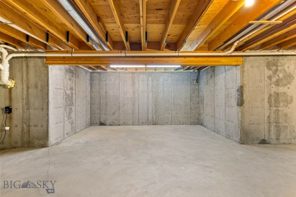 255 Painted Hills Rd, Bozeman MT 59715