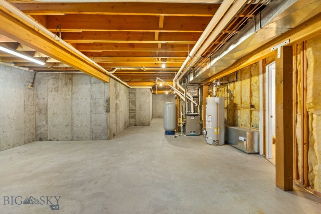 255 Painted Hills Rd, Bozeman MT 59715