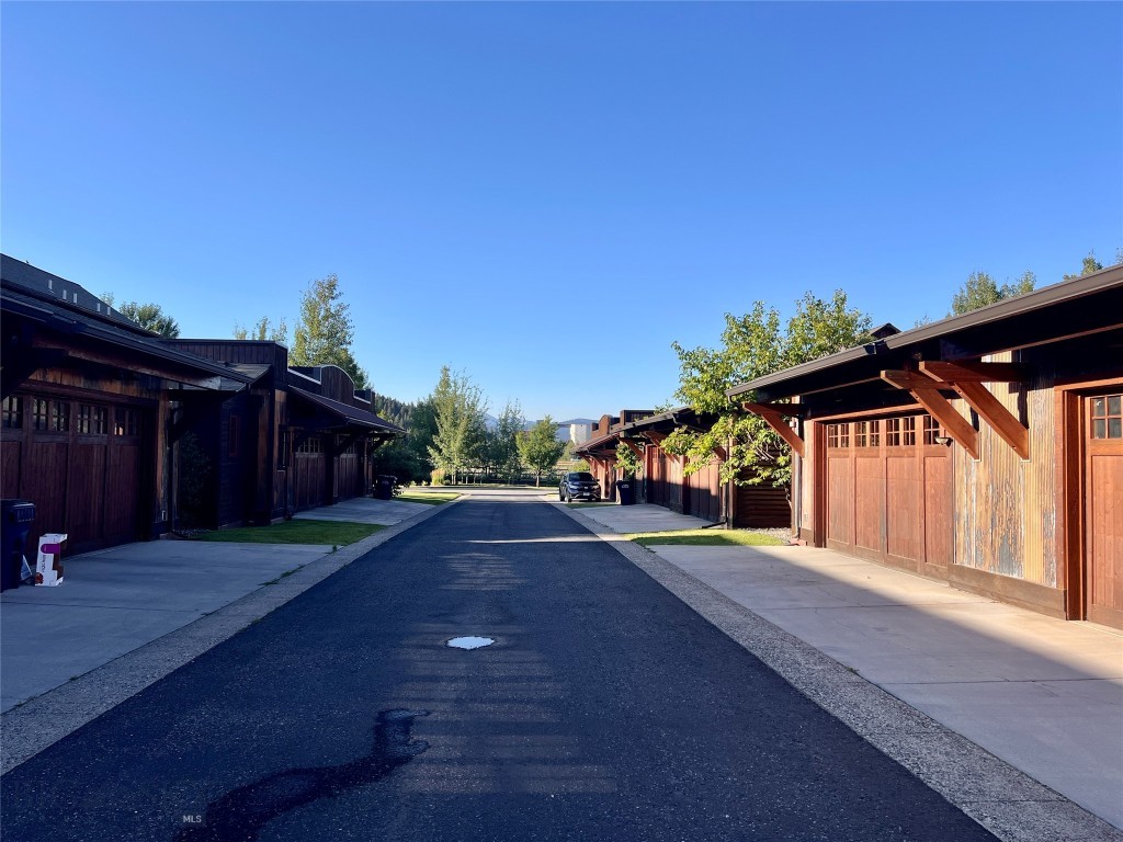 2556 Weeping Rock, Bozeman MT 59715