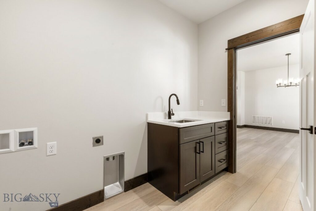 256 Noble Peak Drive, Bozeman MT 59718