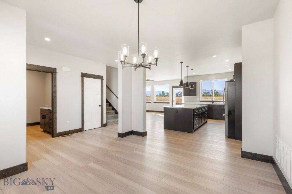 256 Noble Peak Drive, Bozeman MT 59718