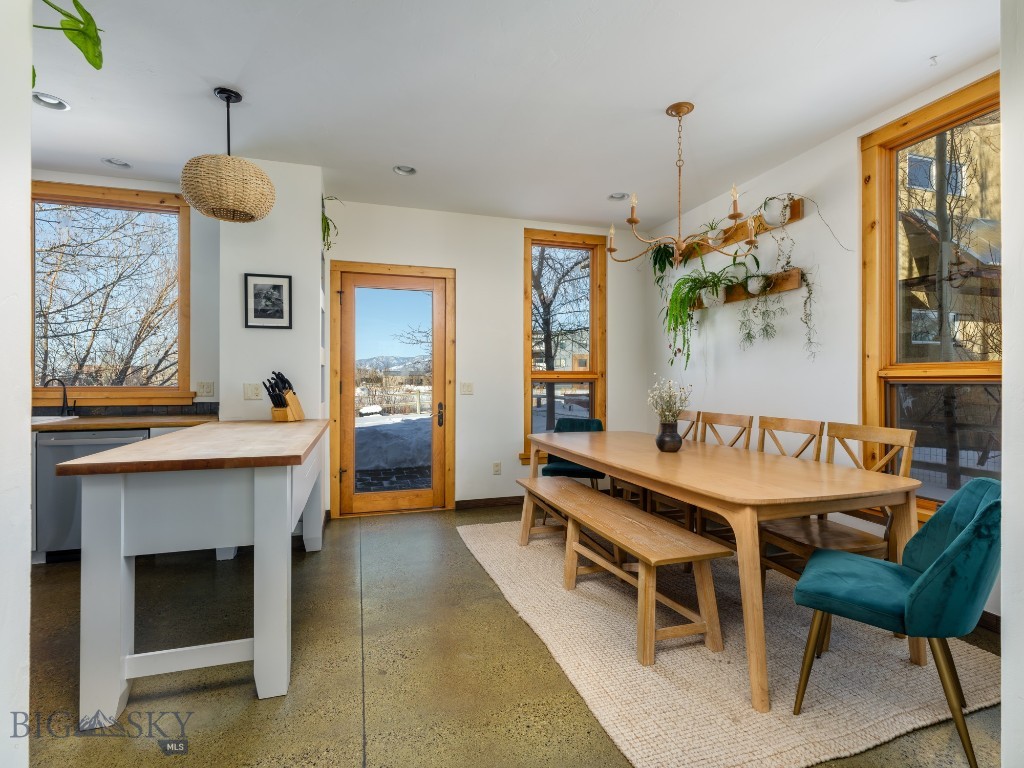 257 Turtle Way, Bozeman MT 59715