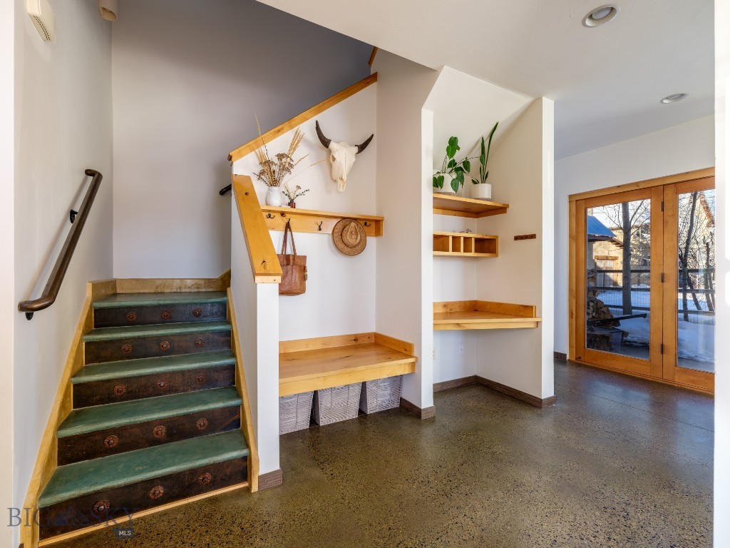 257 Turtle Way, Bozeman MT 59715