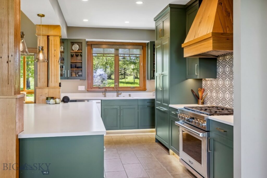 2594 Star Ridge Road, Bozeman MT 59715