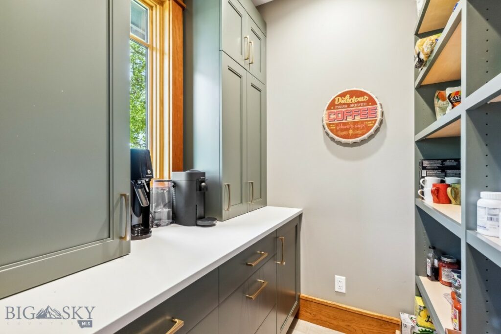 2594 Star Ridge Road, Bozeman MT 59715