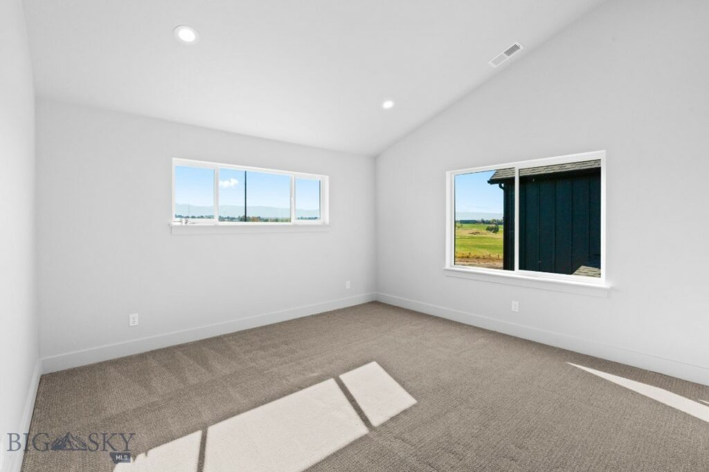 26 Horseshoe Loop, Bozeman MT 59718