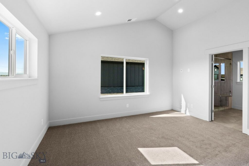 26 Horseshoe Loop, Bozeman MT 59718