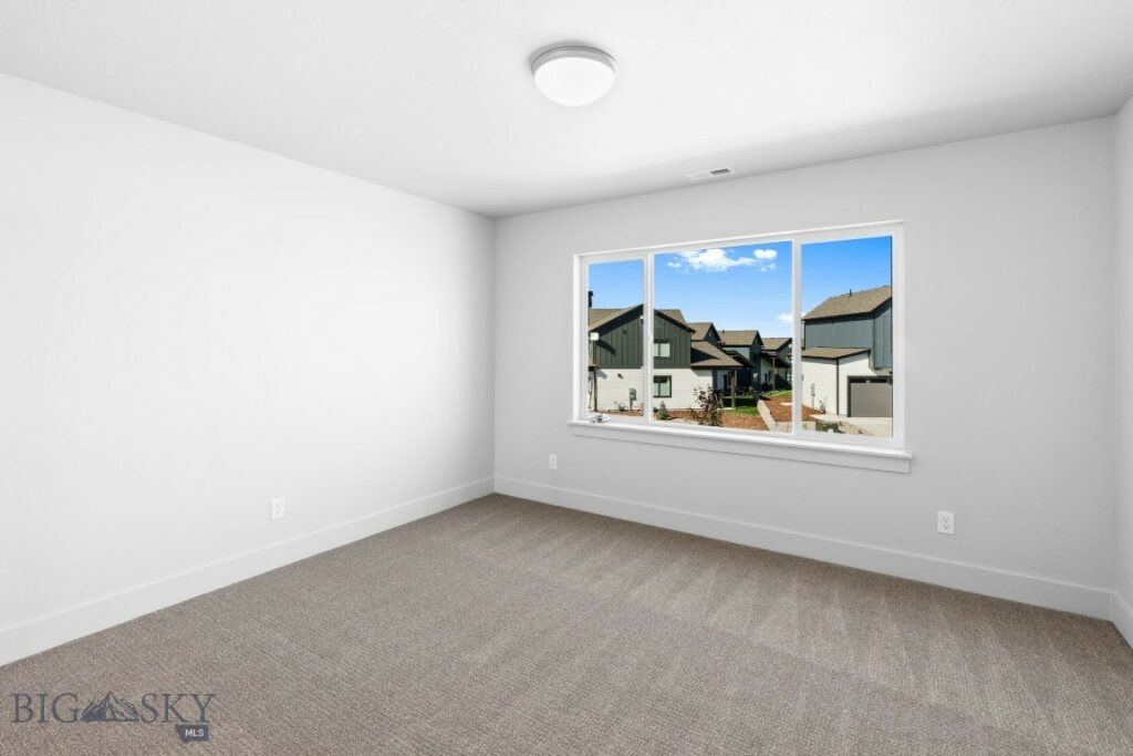 26 Horseshoe Loop, Bozeman MT 59718