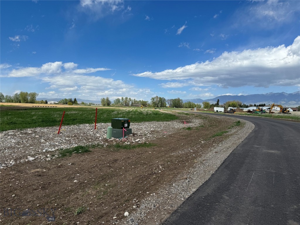 26 Tailwater Drive, Bozeman MT 59718