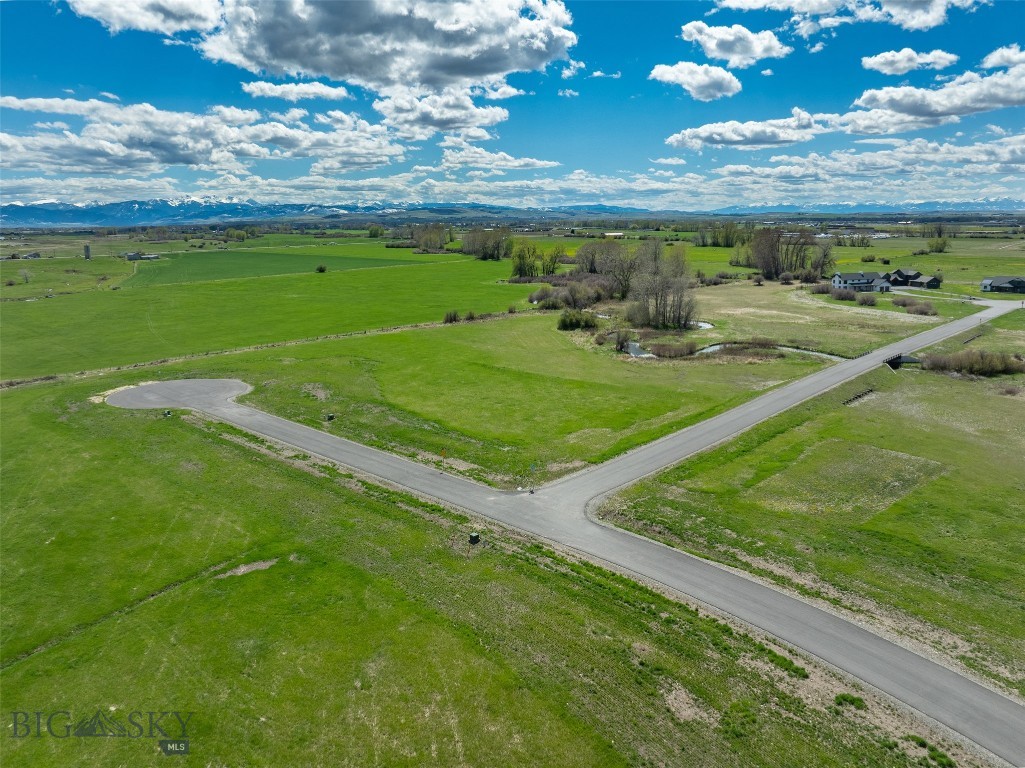 26 Tailwater Drive, Bozeman MT 59718