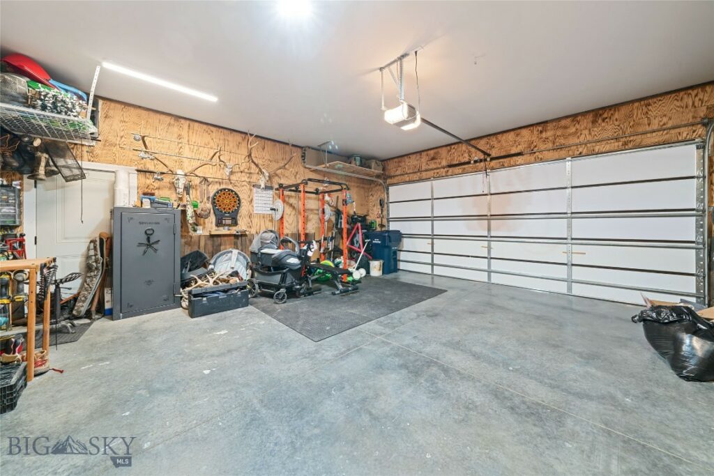 2616 Meriwether Drive S, Livingston MT 59047