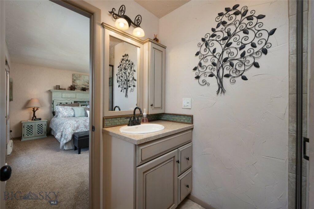 26509 Norris Road, Bozeman MT 59718