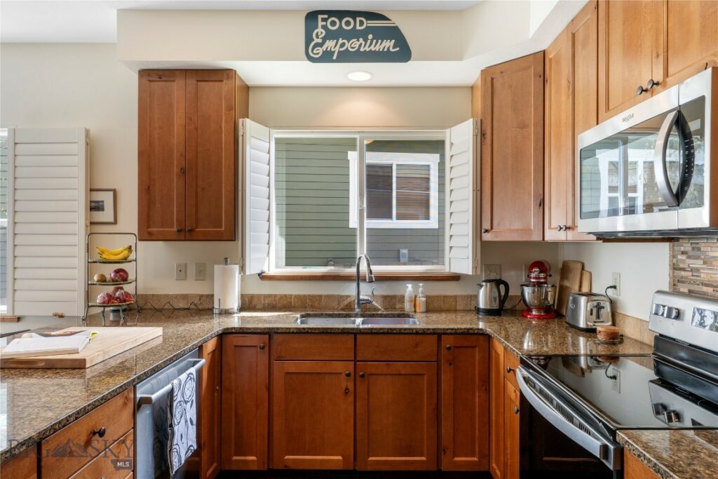 268 Pine Creek Drive, Bozeman MT 59718