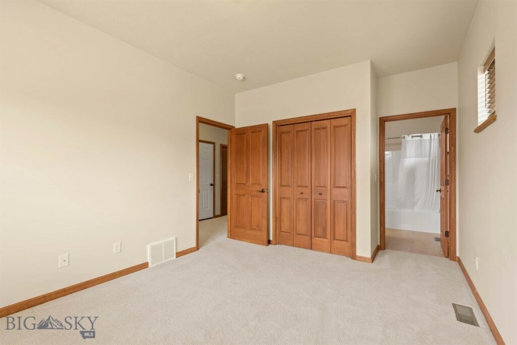 268 Stillwater Creek Drive, Bozeman MT 59718
