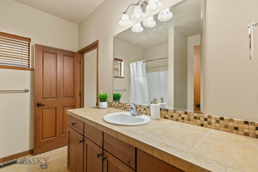 268 Stillwater Creek Drive, Bozeman MT 59718
