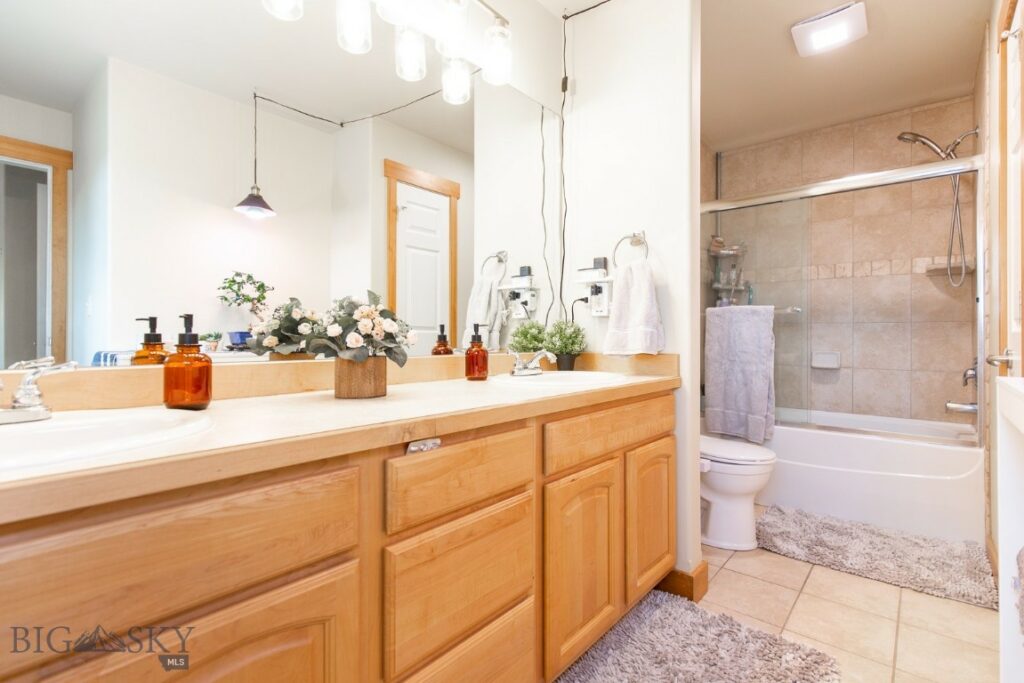 2685 Typha Ct, Bozeman MT 59718